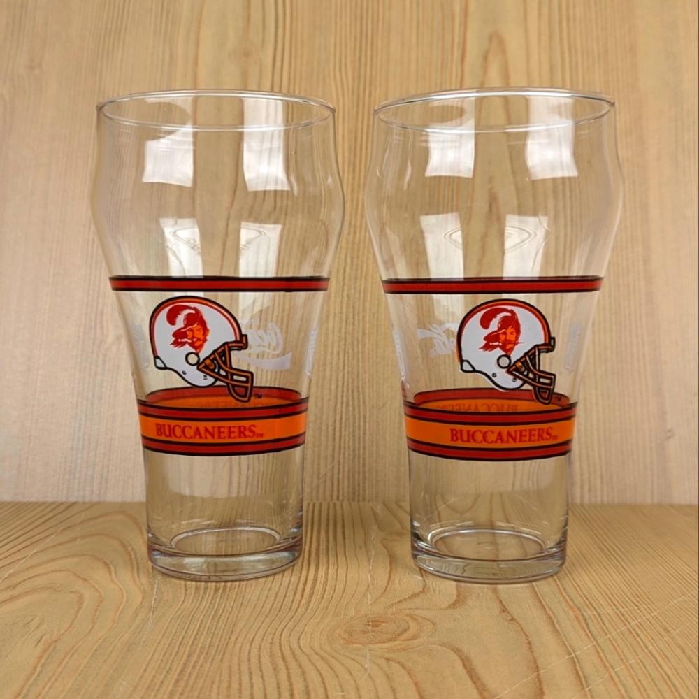 Coca Cola Tampa Bay buccaneers NFL glass